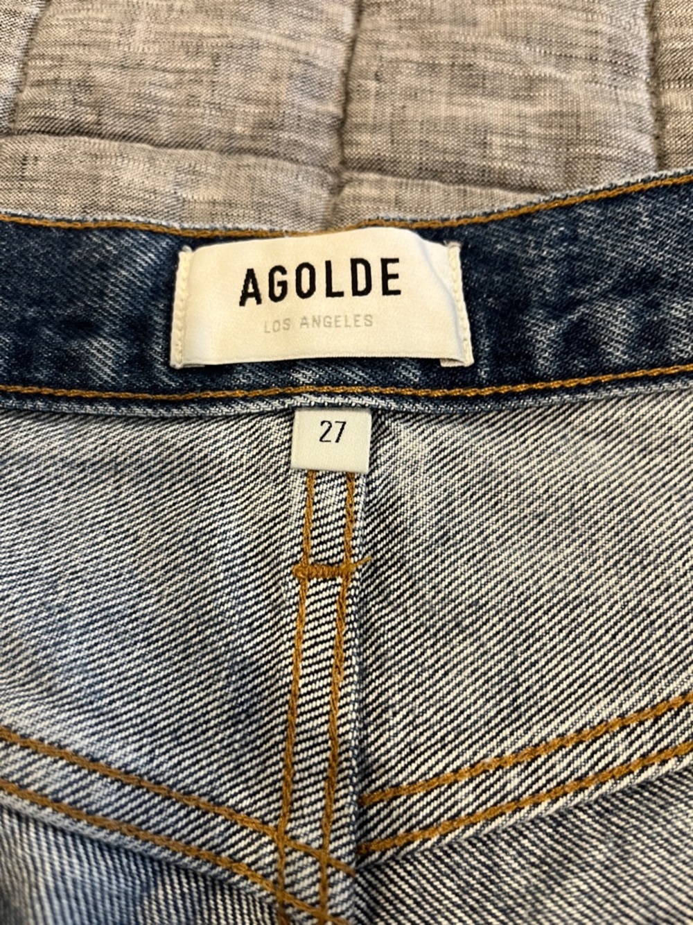 Agolde Riley Shorts - Picture 3 of 7